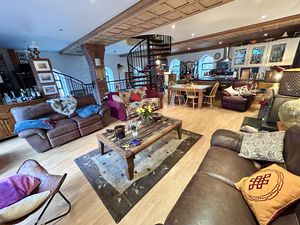 Photo 5- click for photo gallery